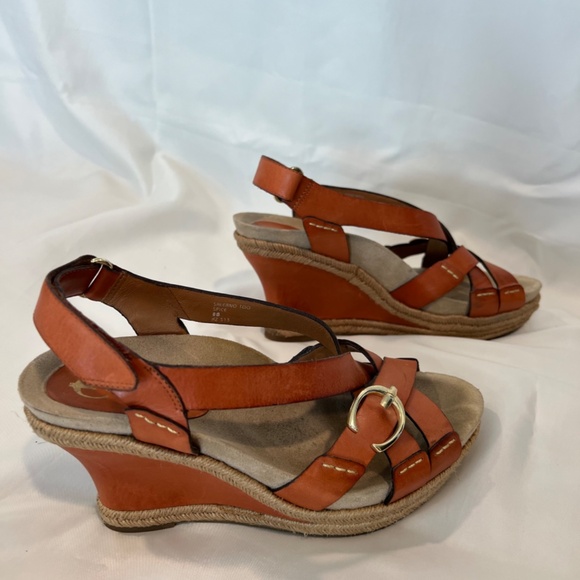 Earthies Wedge Sandals Salerno Too Spice Size 8B - Picture 3 of 7